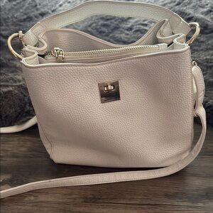 Elegant white Handbag